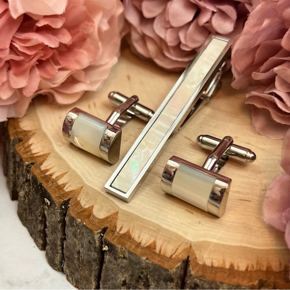 Elegant Silver and Mother of Pearl 3 Pcs Set Cufflinks & Tie Clip - Picture 5 of 17